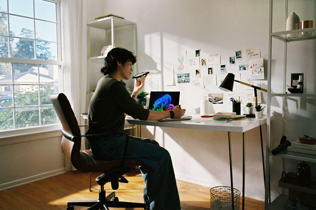 student learning online